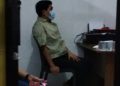 Foto Oknum PNS Yang Melakukan Pencabulan Pelajar Sedang Di Periksa Di Polda Jambi
