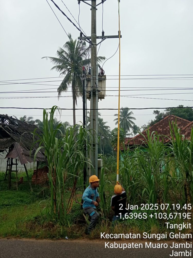 Listrik Padam Semalaman Di Tangkit, Kepala PLN Rayon Kota Baru Tak Bisa Dikonfirmasi Penyebab Pemadaman Listrik