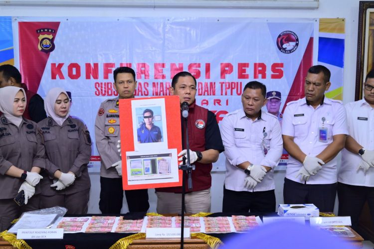 Kendalikan Narkoba dari Lapas, Ditresnarkoba Polda Jambi Ungkap Identitas Pelaku dan Amankan Uang Ratusan Juta Rupiah