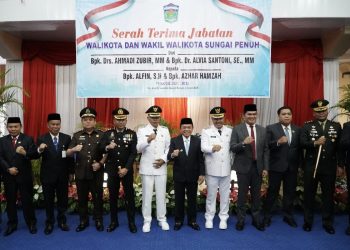 Sertijab Sungai Penuh: Gubernur Al Haris Yakin Alfin-Azhar Selesaikan Permasalahan Banjir Dan Sampah