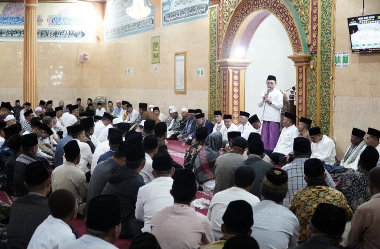 Gubernur Al Haris: Ramadhan Momentum Mempererat Persatuan Dan Kesatuan