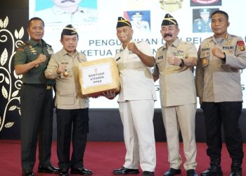 Gubernur Al Haris Dikukuhkan Sebagai Anggota Kehormatan PPAD Provinsi Jambi