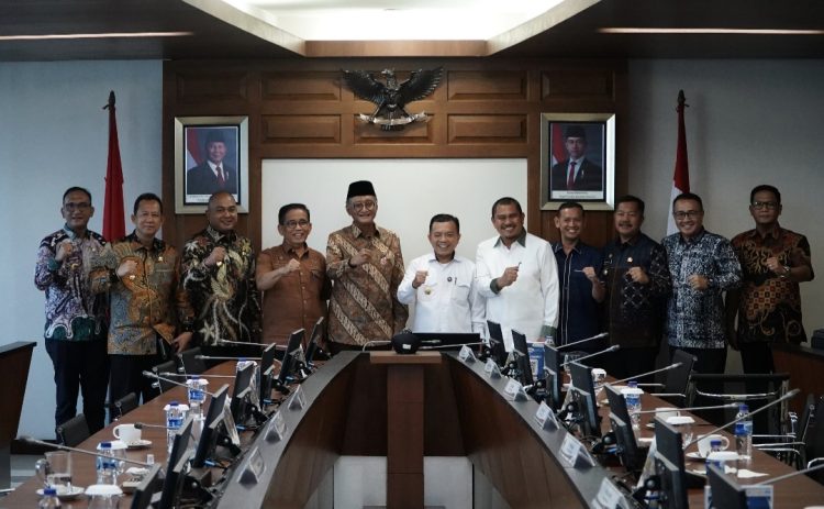 Gubernur Al Haris Temui Menteri PU, Dorong Pembangunan Infrastruktur di Jambi