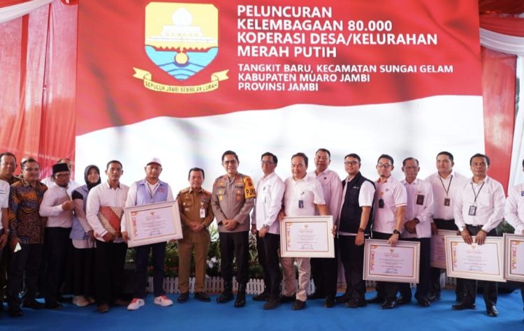 Presiden RI Resmikan 80.000 Koperasi Desa Merah Putih Se-Indonesia, Gubernur Al Haris: Program ini Tingkatkan Ekonomi Masyarakat Desa
