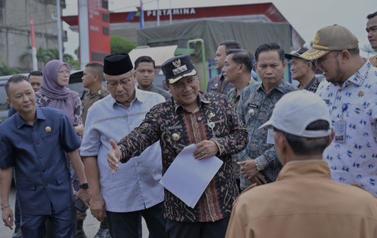 Percepat Perbaikan Infrastruktur, Wali Kota Maulana Sidak Tiga Titik Proyek Pembangunan