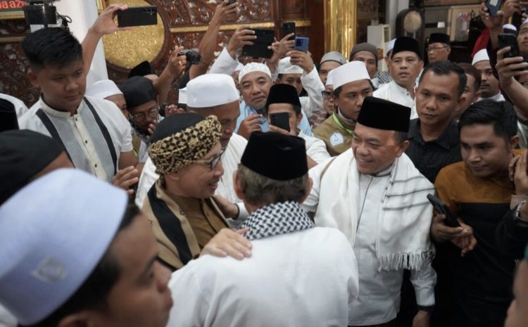 Pesan Inspiratif Buya Yahya: Gubernur Al Haris Rasakan Banyak Manfaat