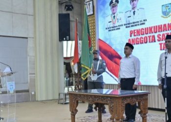 Wali Kota Maulana Kukuhkan Satlinmas, Dorong Ketertiban dan Ketahanan Masyarakat Kota Jambi