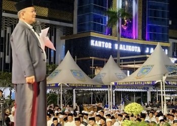 Wali Kota Maulana Sebut Jambi Bersholawat Jadi Bukti Penguatan Dimensi Spiritual