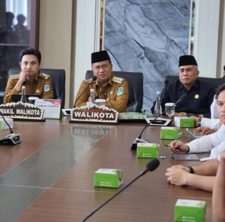 WaliKota Jambi Segera Keluarkan Instruksi, Truk Roda 6 Wajib Isi Solar di 7 SPBU Khusus, Atasi Kemacetan Parah
