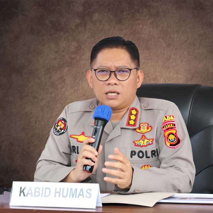 Ada Nama Wakapolda Jambi, Kapolri Kembali Lakukan Mutasi Besar Di Tubuh Polri