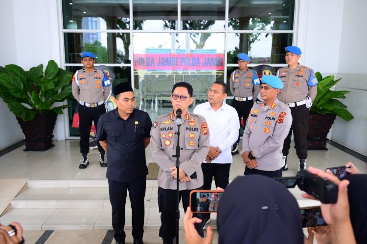 Komisi I DPR Kota Jambi Tinjau Langsung Penanganan Kasus Asusila di Polda Jambi