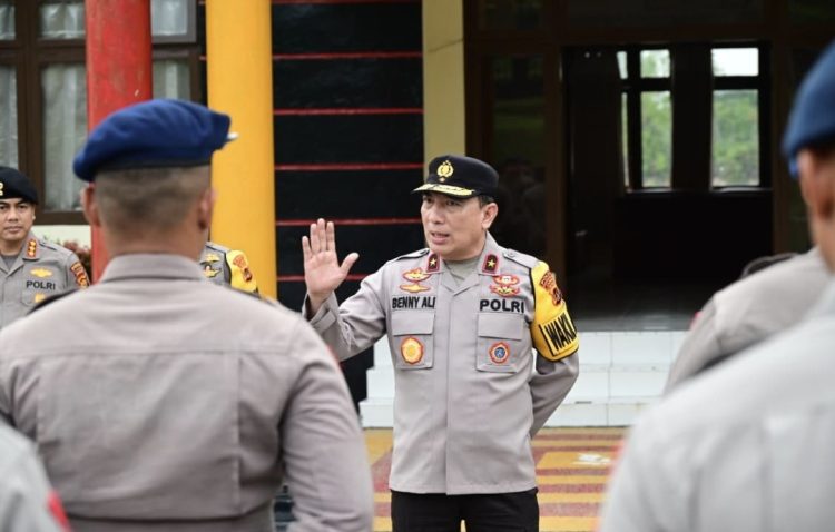 Wakapolda Jambi Kunjungi Polres Muaro Jambi dan Polres Tanjab Barat, Tekankan Disiplin, Pelayanan Publik, Dan Penguatan Pengawasan
