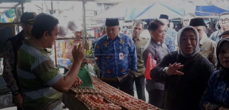 Sidak Pasar Sengeti Jelang Ramadan, Pemkab Muaro Jambi dan Bapanas Pastikan Harga Pangan Stabil