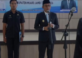 12 Pejabat Administrator Pemkab Muaro Jambi Resmi Dilantik, Wakil Bupati Tegaskan Jabatan Bukan Sekadar Posisi