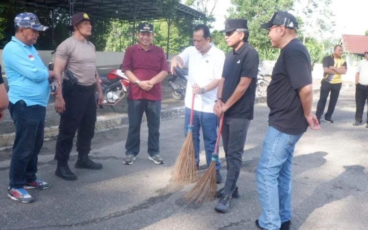 Sukseskan Program ASRI Presiden, Forkompimda Muaro Jambi Gelar Gotongroyong Bersama