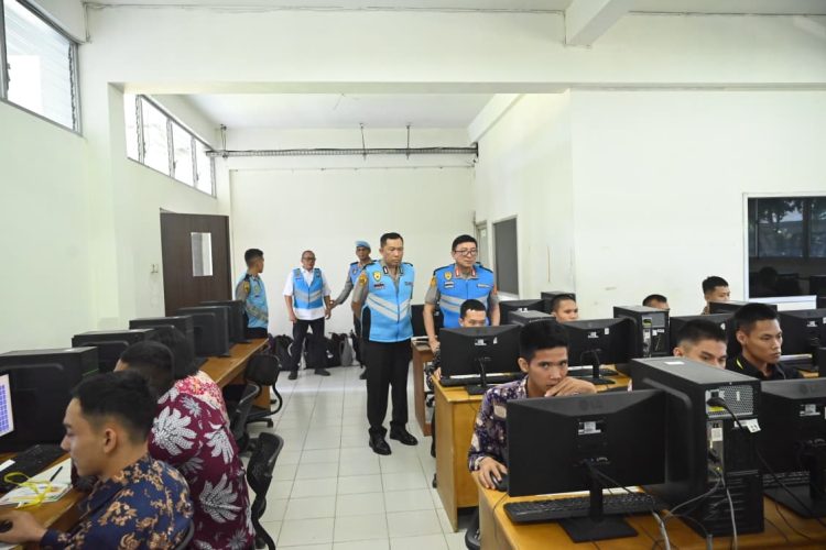 Wakapolda Jambi Tinjau Langsung Tes Psikologi Penerimaan Bintara Polri T.A 2026