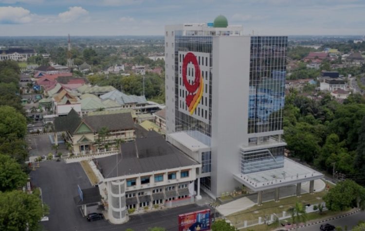 Gangguan Sistem, Bukan Krisis Kepercayaan, Isu Bangkrut Bank Jambi Dinilai Keliru