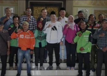Ketua DPRD Kota Jambi Terima Aspirasi Ojol, Siap Perjuangkan Kesejahteraan Driver