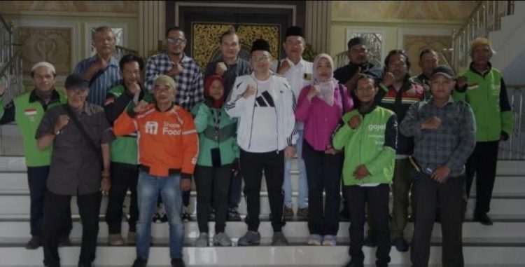 Ketua DPRD Kota Jambi Terima Aspirasi Ojol, Siap Perjuangkan Kesejahteraan Driver