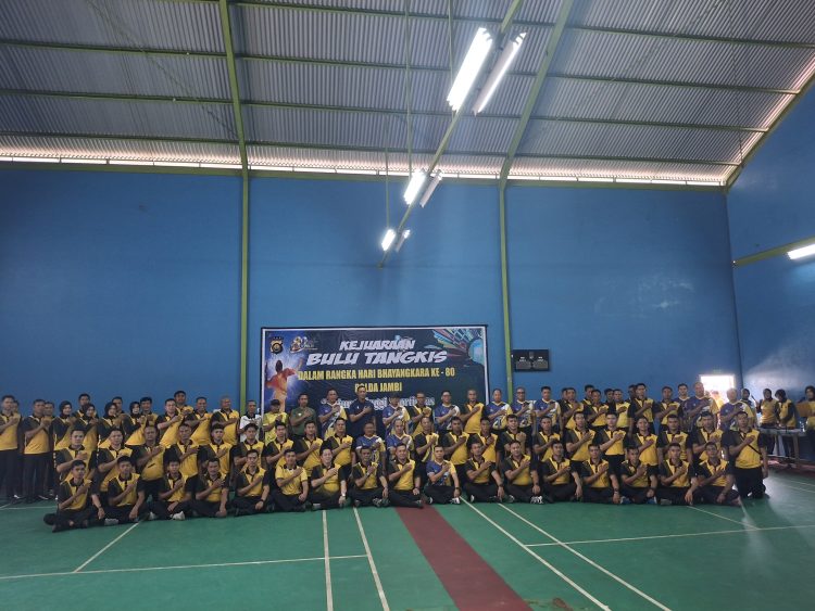 Polda Jambi Resmi Buka Kejuaraan Bulu Tangkis HUT Bhayangkara ke-80 Tahun 2026