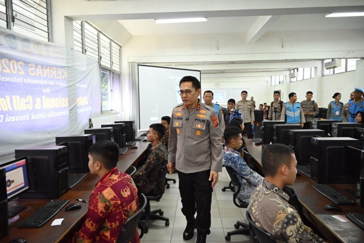Kapolda Jambi Tinjau Langsung Tes Akademik Taruna dan Taruni Akpol Tahun Anggaran 2026 di Kampus Unama Tehok