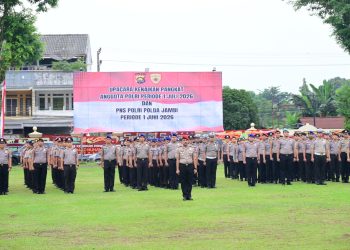 Personel Polda Jambi Naik Pangkat, Kapolda: Pangkat Baru Adalah Amanah untuk Meningkatkan Pengabdian Kepada Masyarakat