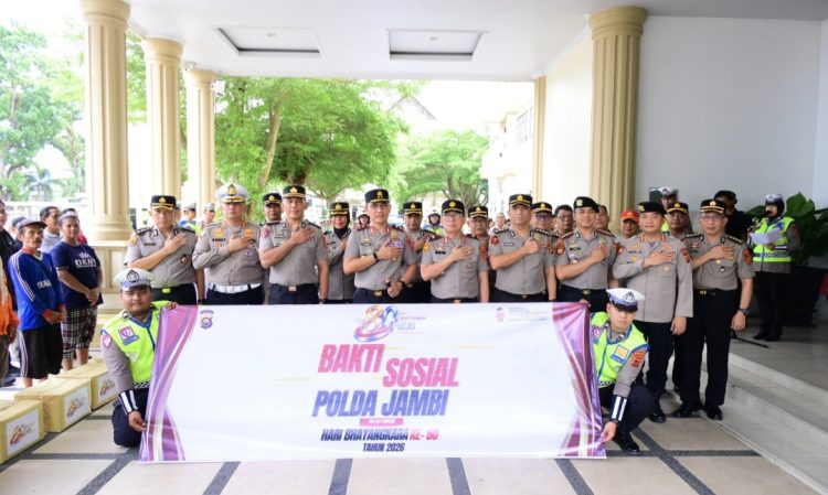 Polda Jambi Salurkan 1.000 Paket Sembako dan Lepas Bantuan Sosial Sambut Hari Bhayangkara ke-80