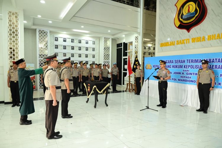 Kapolda Jambi Pimpin Sertijab Kabidkum, Tekankan Profesionalisme dan Integritas Dalam Penegakan Hukum