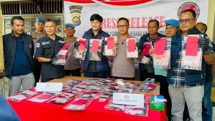 Dalam Waktu Enam Bulan Satnarkoba Polresta Jambi Berhasil Ungkap 149 Kasus Dan Amankan 257 Tersangka