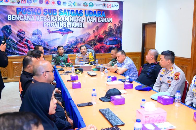 Wakapolda Jambi Bersama Satgas Karhutla Cek Hotspot Karhutla, Evaluasi Penanganan Dan Perkuat Sinergi Di Lapangan