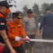 Satgas Terpadu Karhutla Sarolangun Padamkan Karhutla Di Areal Plasma PT BKS, Pendinginan Terus Dilakukan