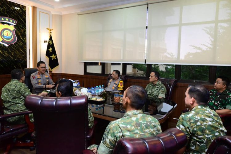 Pangdam XX/TIB Kunjungi Kapolda Jambi, Bahas Perkembangan Kamtibmas Di Provinsi Jambi