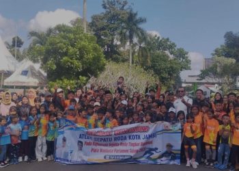 Wali Kota Maulana Lepas 97 Atlet Muda Sepatu Roda Mengikuti Kejuaraan Nasional Di Pariaman