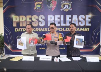 Polda Jambi Gelar Konferensi Pers Pengungkapan Kasus Dugaan Tambang Emas Ilegal Di Bungo
