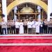 Kapolda Jambi Sholat Dzuhur Di Masjid Agung Al-Falah, Sampaikan Pesan Kamtibmas dan Ajak Masyarakat Bersinergi