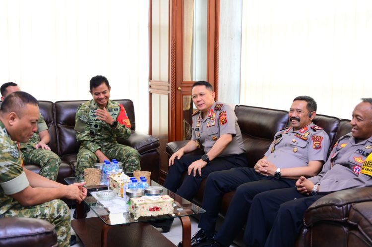 Kapolda Jambi Kunjungi Korem 042/Gapu, Perkuat Sinergitas TNI-Polri