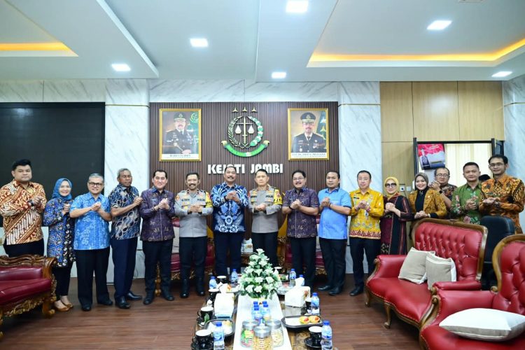 Kapolda Jambi Kunjungi Kejati, Perkuat Sinergitas Penegakan Hukum Antarinstansi