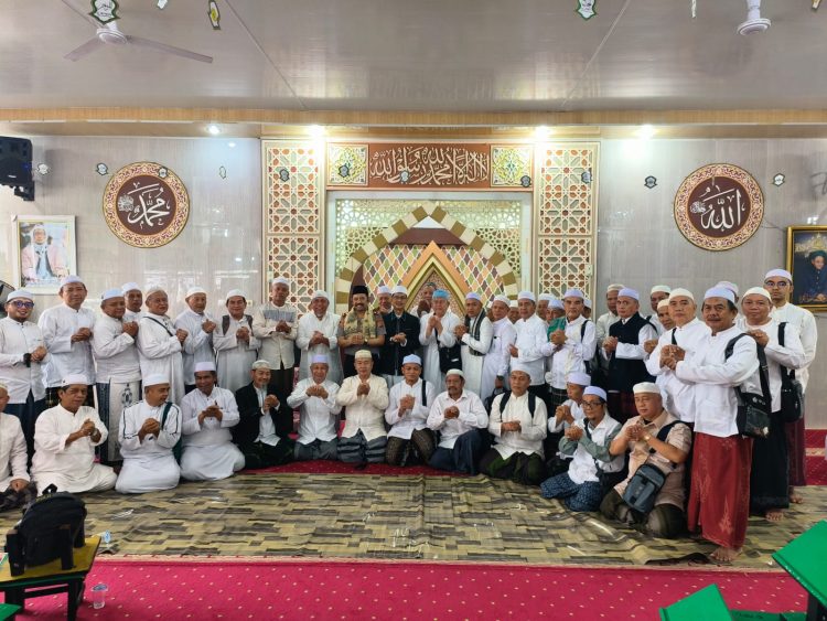 Wakapolda Jambi Hadiri Pengajian Majelis Ilmi wa Dzikri Al-Hidayah, Ajak Jamaah Jaga Kamtibmas Dan Waspada Hoaks